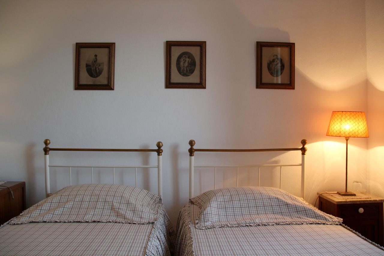 Villa A Tejada à Ortiga Chambre photo